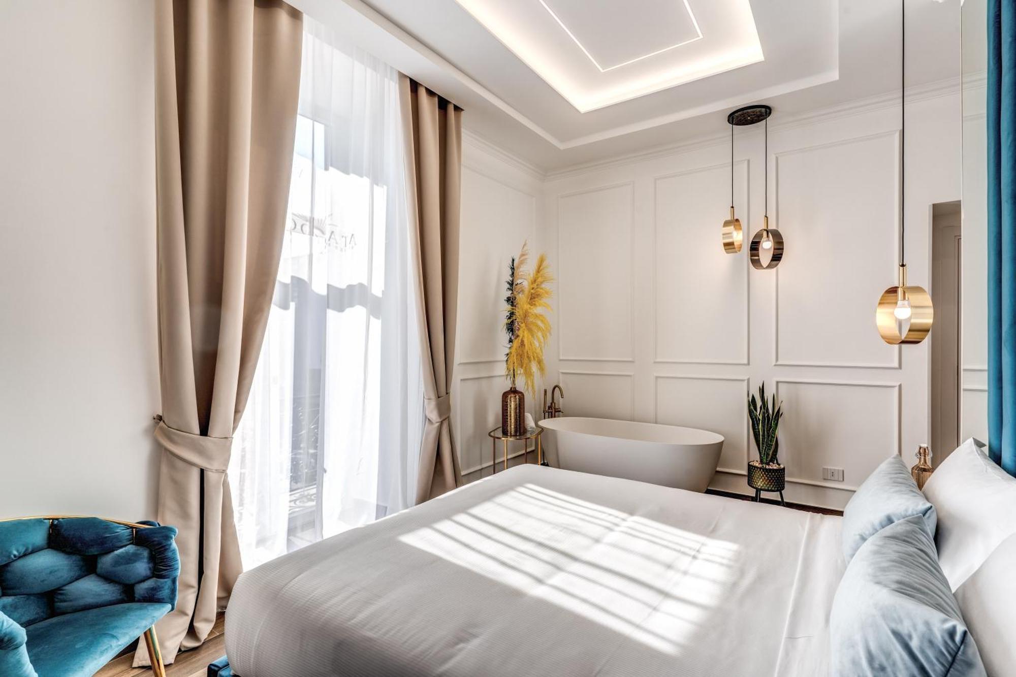 Atarooms Suites Napoli Εξωτερικό φωτογραφία