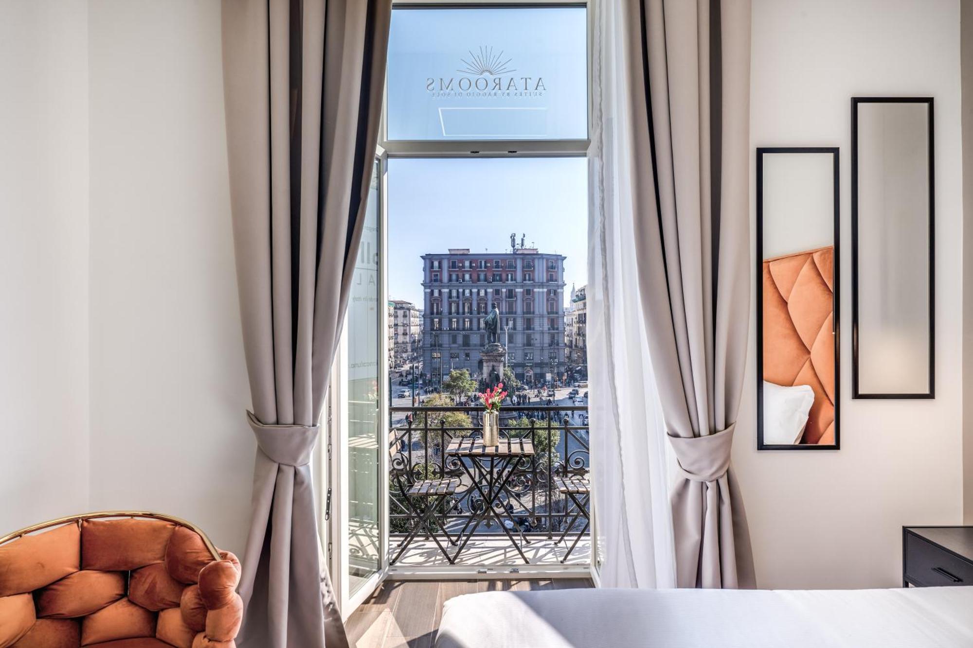 Atarooms Suites Napoli Εξωτερικό φωτογραφία