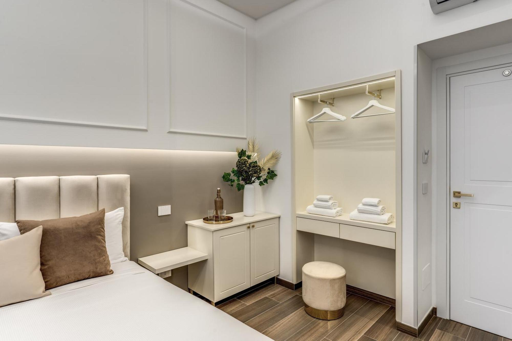 Atarooms Suites Napoli Εξωτερικό φωτογραφία